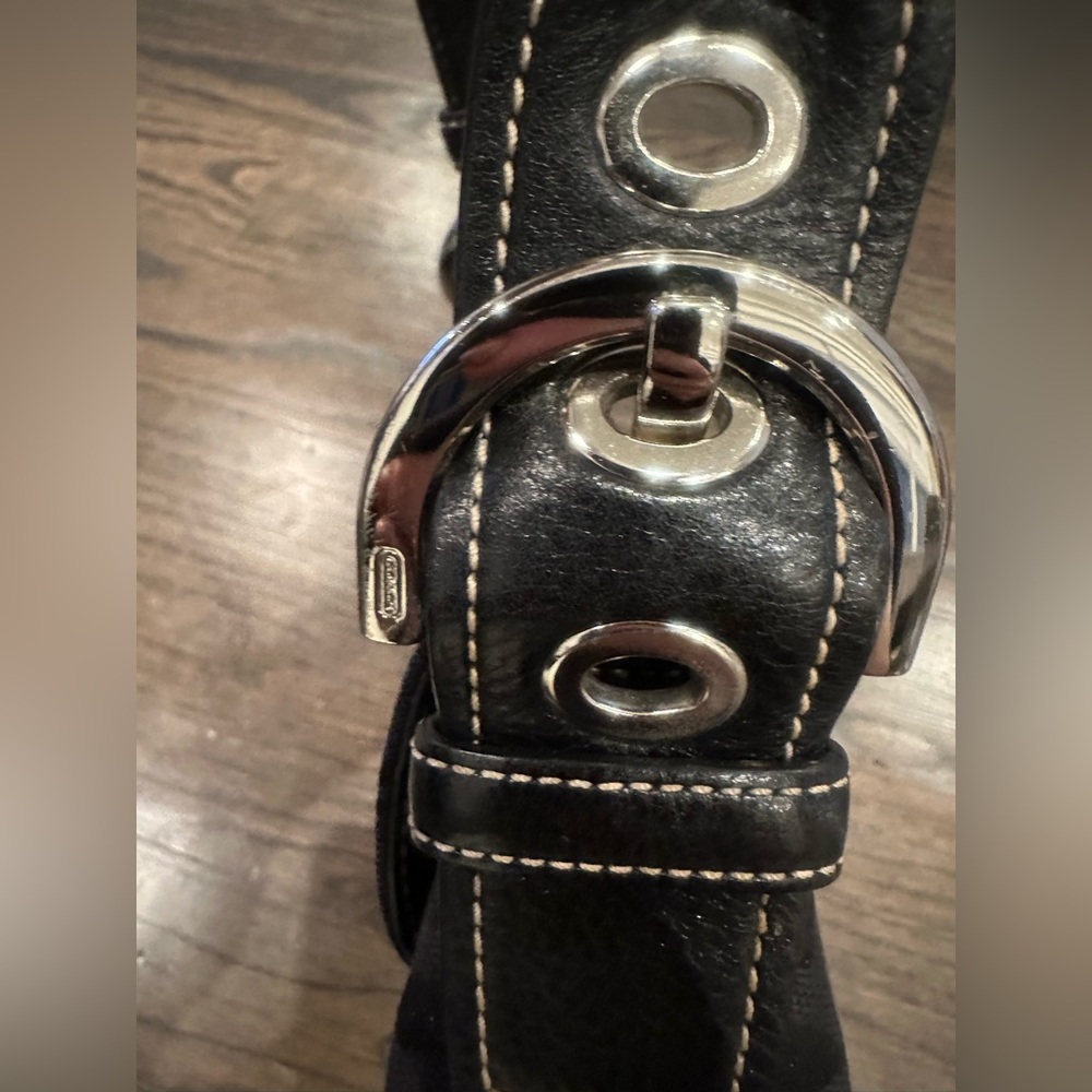Black Coach Purse Shoulder Bag - Picture 3 of 12